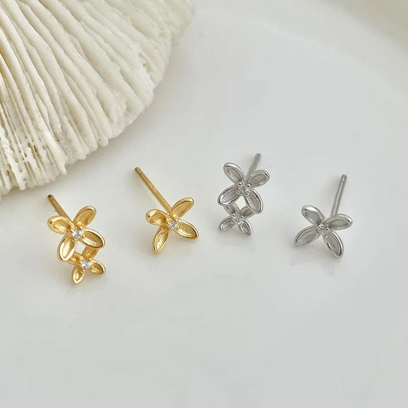 Irregular Flower Sliver Earrings DS4865