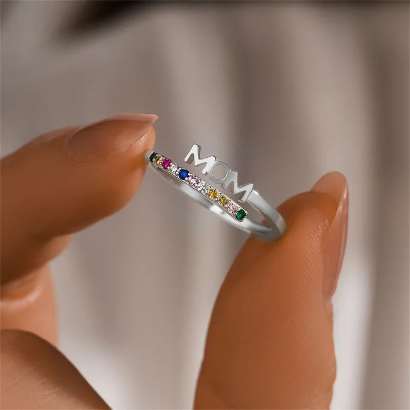 Letter Mom Colored Zircon Ring DS4830
