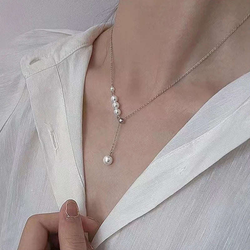 Pearl Clavicle Necklace DS4844