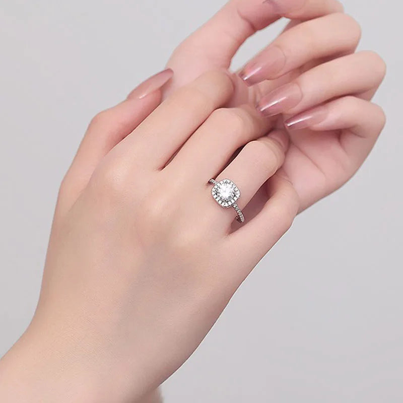 Fashion and Luxury Square Zircon Adjustable Ring DS4932