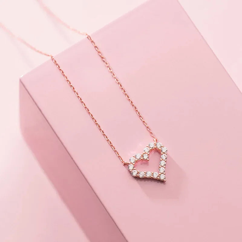 Romantic Heart  Pendant Choker Necklace DS1016