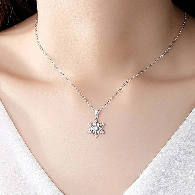 Fashion Simple Snowflake Zircon Pendant DZ1754