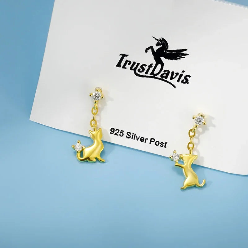 TrustDavis Real 925 Sterling Silver Cute Asymmetric Cats CZ Stud Earring For Women Daughter Birthday Gift Fine Jewelry DS4620