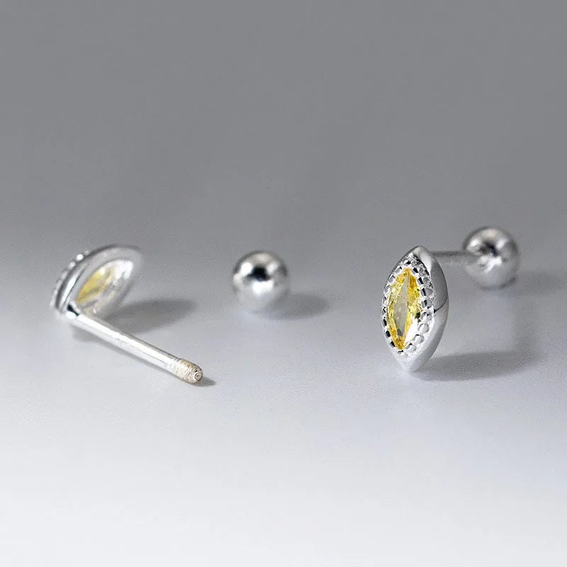 Real 925 Sterling Silver Marquise-shaped Zircon Stud Earrings DS4951