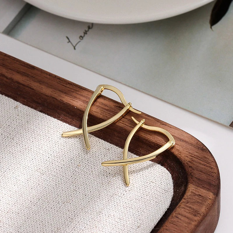 TrustDavis Real 925 Sterling Silver Women's Fashion Simple Cross X-shape Earrings for Women Girls Gift Fine Jewelry DS4674