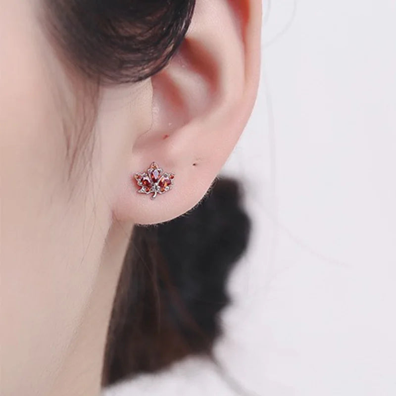 Sweet Maple Leaves Stud Earrings DA3210