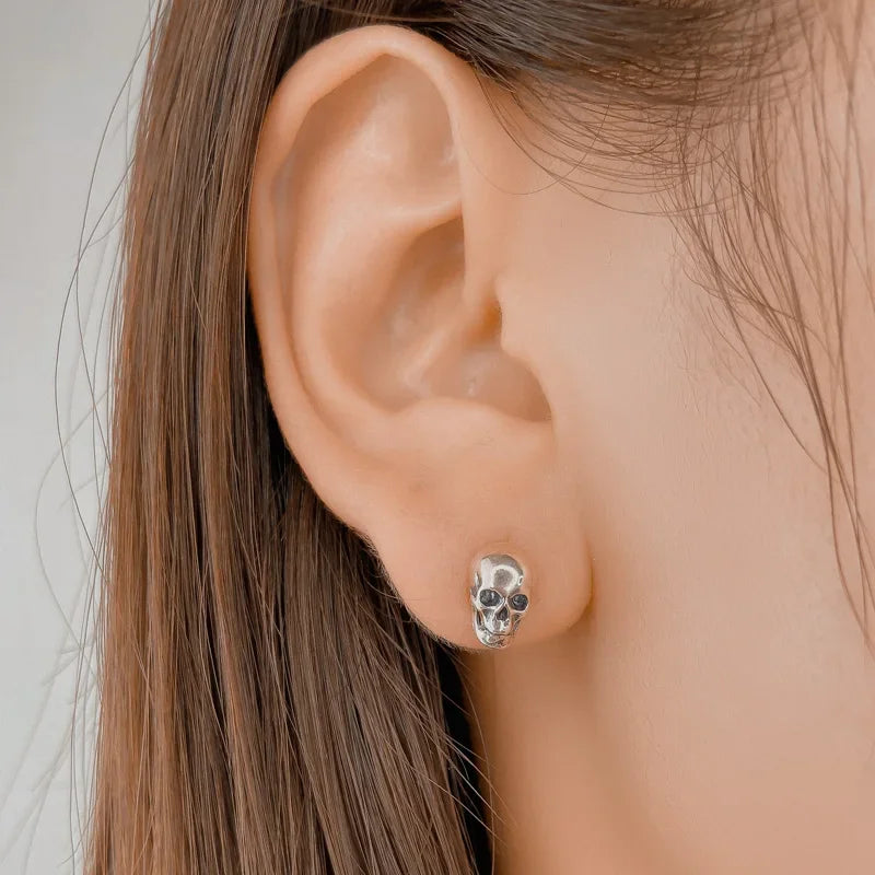 Fashion Gothic Skull Stud Earrings DA2537