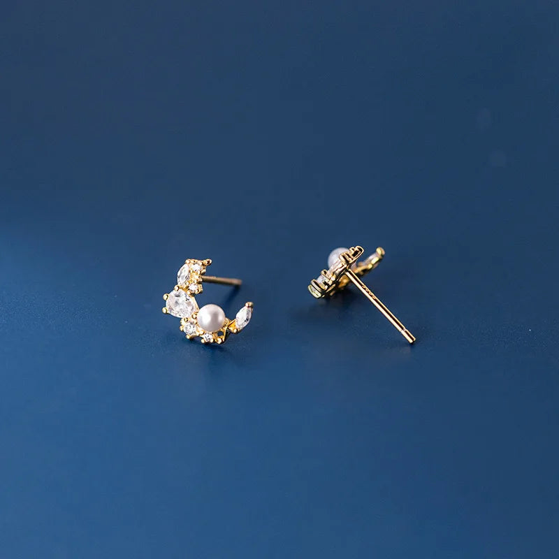 Fashion Sweet Moon Synthesis Pearl CZ Stud Earrings DB1097