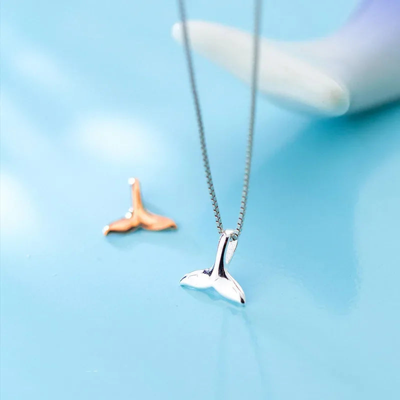 Sweet Mermaid Tail Pendant HY827