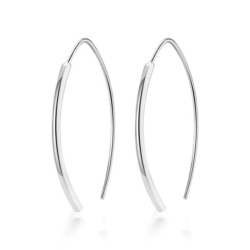 Smooth Stick Moon Hoop Earring DA401