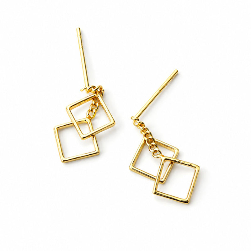 Linked Square Stud Earrings DA460