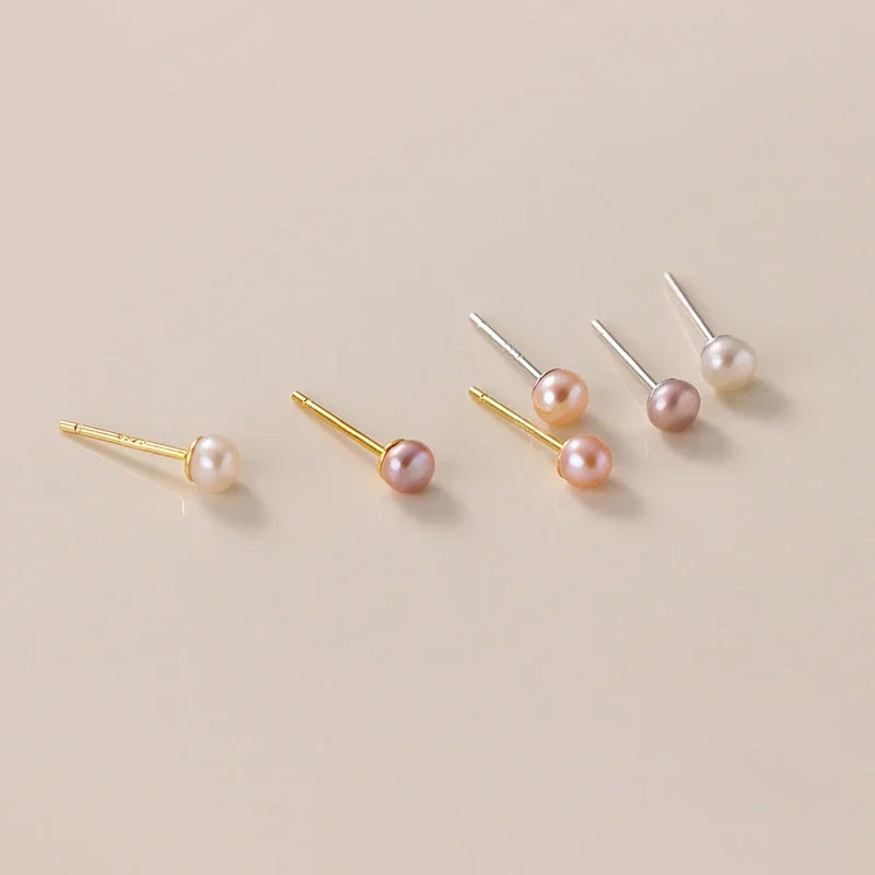 Sweet Freshwater Pearl Stud Earrings DA2989