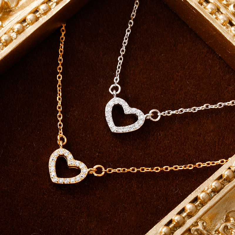 Sweet Romantic Heart Shiny CZ Pendant Short Necklace DD1109