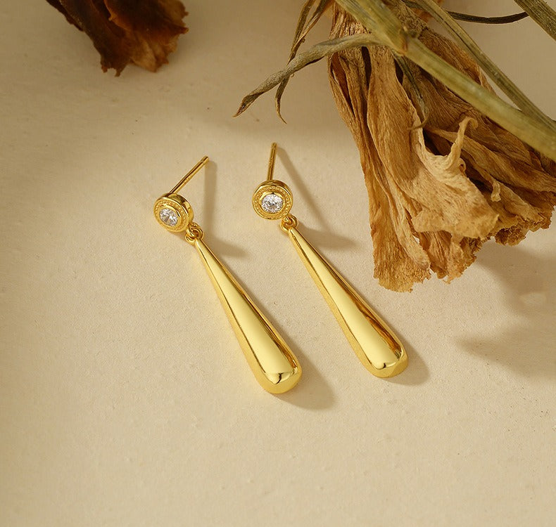 Fashionable Teardrop Long Earrings with Cubic Zirconia DS4783