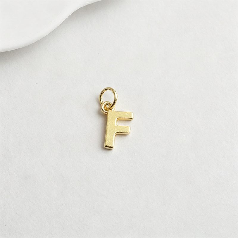 26 Golden Letters DS4880
